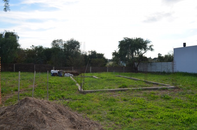 Terreno zona Zanni y Larralde