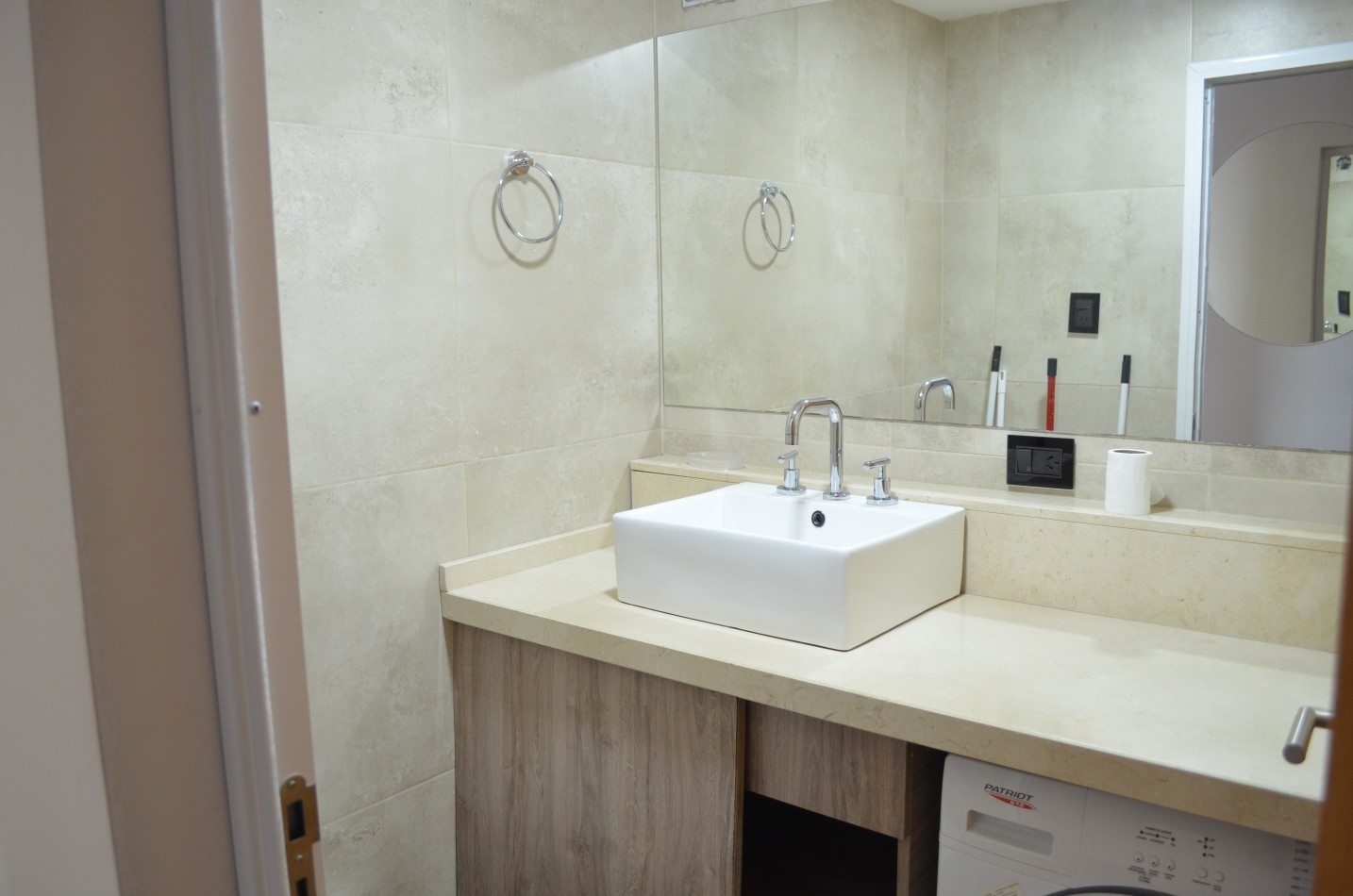 DPTO 2 DORM ZONA PARQUE