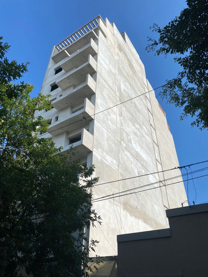 DEPARTAMENTO 1 DORMITORIO CON PATIO CALLE CERVANTES
