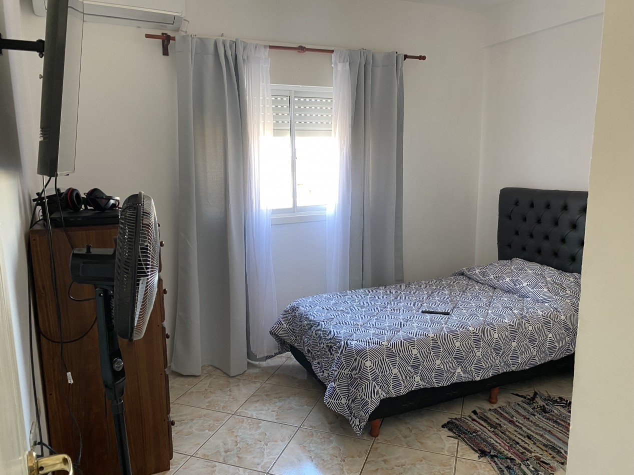 PISO COMPLETO CALLE GUALEGUAYCHU