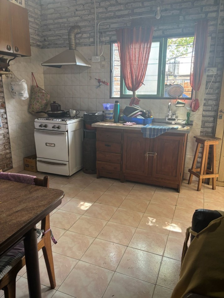 VENTA CASA 2 DORM PATIO Y QUINCHO