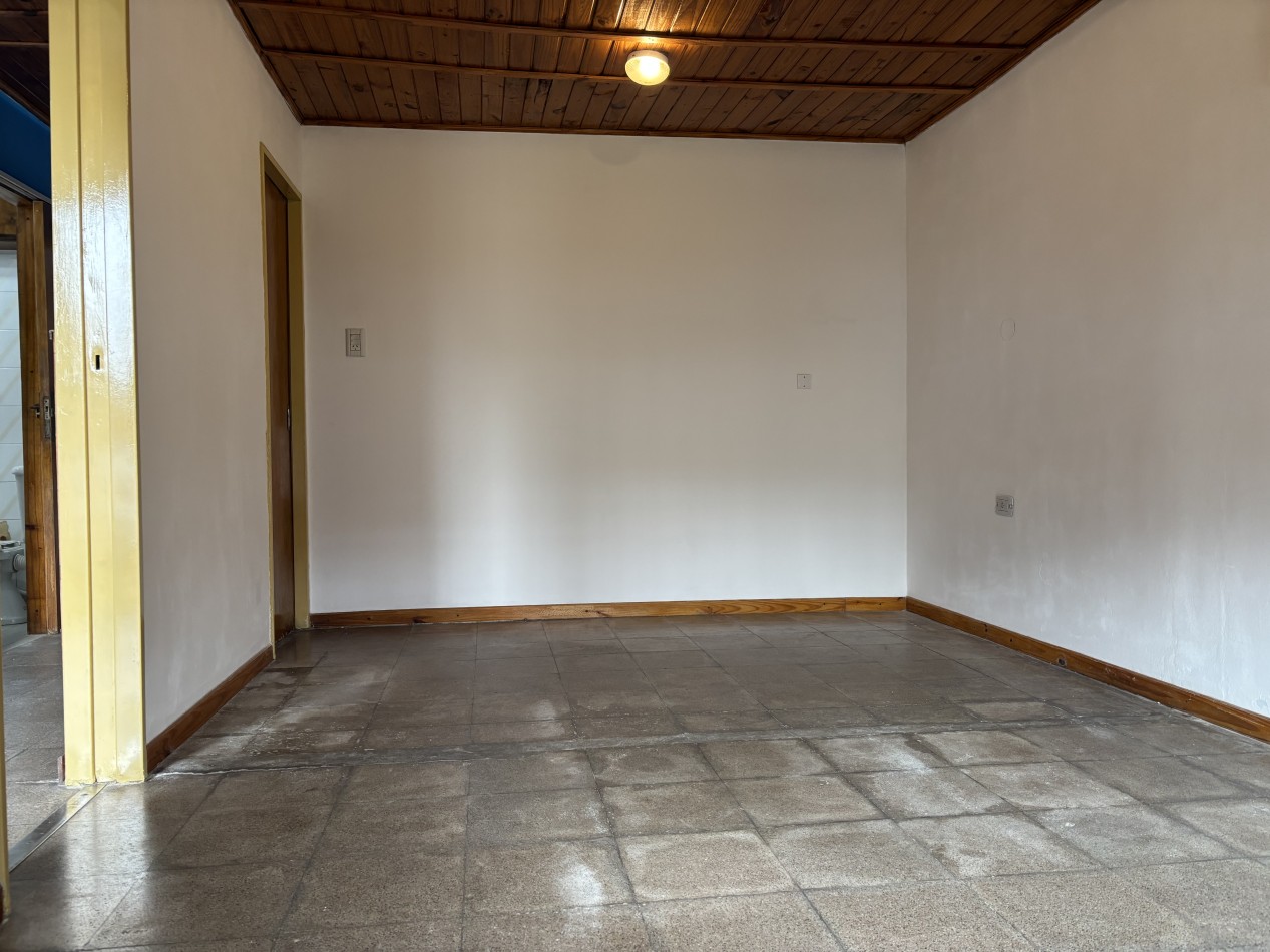VENTA CASA 2 DORM PATIO Y QUINCHO