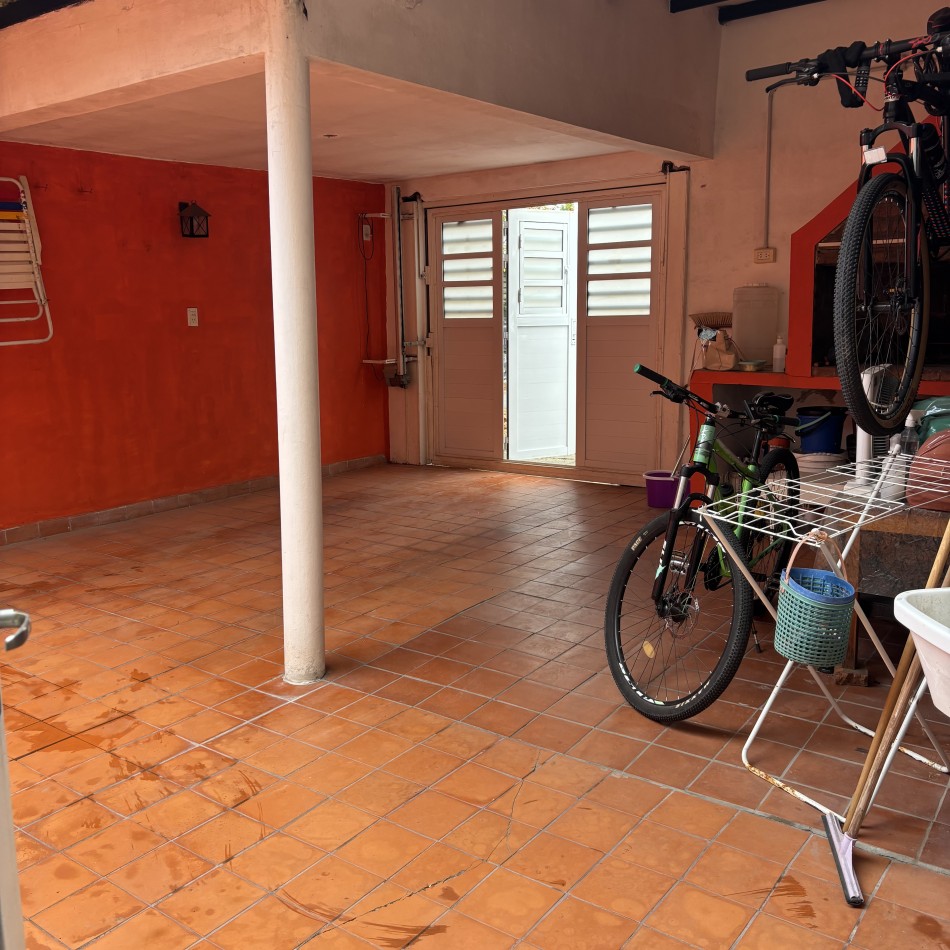 CASA 3 DORM ZONA PALACIOS Y AMERICAS