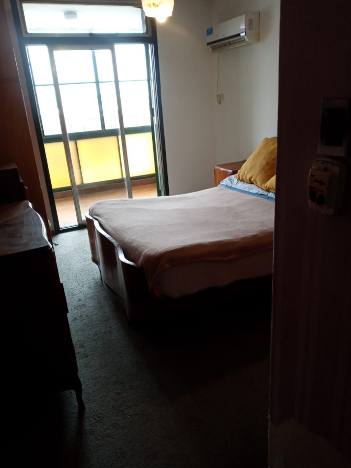 DEPTO 2 DORM CON COCHERA - ESPAÑA 79