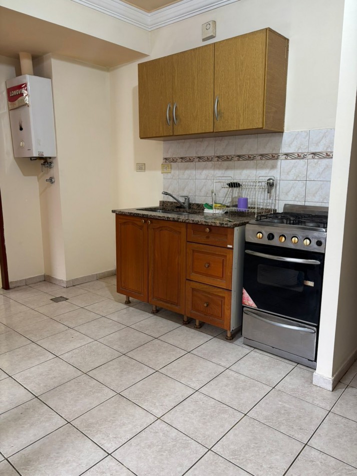 DEPTO 1 DORM ZONA FACULTAD CS ECONOMICAS