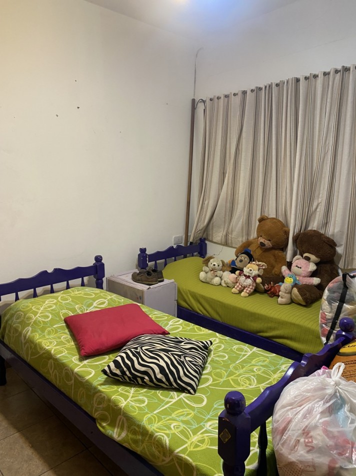 Hermosa casa 3 dormitorios en Barrio Paracao