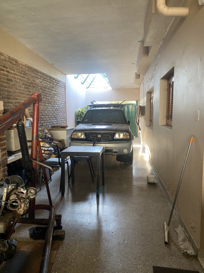 Hermosa casa 3 dormitorios en Barrio Paracao