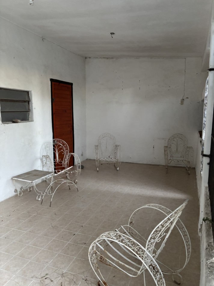 CASA 3 DORM Y PATIO CON VERDE A METROS DE CHURRUARIN