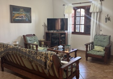VENTA CASA 4 DORMITORIOS CALLE CENTENERA